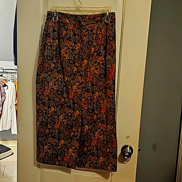 Designer Long Coat w/Matching Skirt by K.B., Sz 10, Sparkly Rose/Brown Floral - Picture 12 of 13